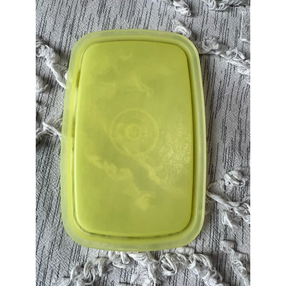 Vintage Lemon Yellow Tupperware Rectangular Container #1243-3 With Lid #1244-6 - Picture 7 of 14